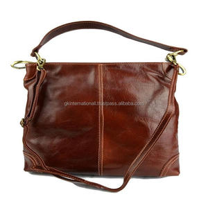Sac à main à bandoulière de luxe pour femmes, meilleure qualité, sac à main de luxe pour femmes, fabriqué en italie, en cuir marron avec des accessoires en métal solide - Product Image 4