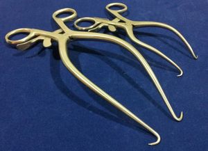 ENSEMBLE de 2 INSTRUMENTS CHIRURGICAUX DE GRADE O.R PEDIATRIC GELPI ÉCARTEUR PÉRINÉAL EN Acier Inoxydable Manuel 6 "+ 8" GYNÉCOLOGIE - Product Image 4