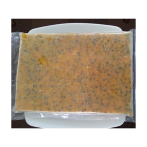 Purée congelée du Vietnam/pulpe de purée de fruits de la passion contiennent des graines NFC/emballage de bouteilles pour l'exportation - Product Image 5