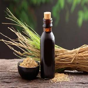 100% reines natürliches ätherisches Khus-Öl für Hautpflege-und Haarpflege-<span class=keywords><strong>Massage</strong></span> öl Zu besten und wettbewerbs fähigen Preisen erhältlich - Product Image 1
