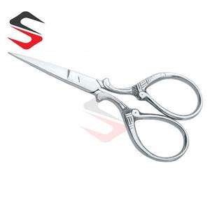 Logo personnalisé ciseaux de broderie fantaisie en acier inoxydable de premier ordre à usage multiple droits fabriqués par Shu & Co - Product Image 1