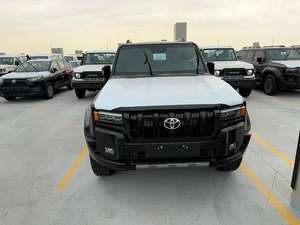 Nuevo Toyota Prado Vxr 2025, Transmisión Automática, Color NEGRO, SUV 3.0L - Product Image 2