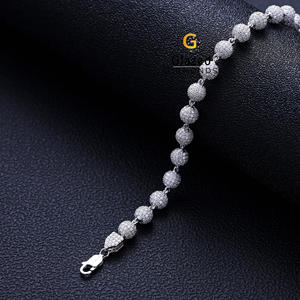 Pulsera Cubana Personalizada de Plata de Ley 925 con Diamantes de Moissanita Impecables, Joyería Hip Hop Unisex - Product Image 1