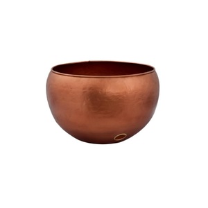 Bol de tuyau en métal à motif nervuré patiné avec couvercle pour arroser les plantes à la maison Bol de tuyau d'arrosage en métal décoratif - Product Image 2