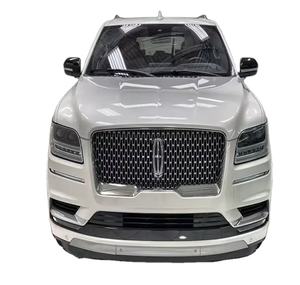 Toyota 4Runner 2024 d'occasion, parfait état, 4 portes, SUV, 4 roues motrices, 3.5L, 6 cylindres, conduite à gauche, sièges en cuir, caméra de recul - Product Image 1