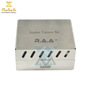 Kit de coupe-tissus dentaire en acier et plastique pour implants, guide de perforation tissulaire, trephine, tournevis hexagonaux, certifié CE Classe I R.A.A. INTERNATIONAL - Product Image 4