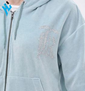 2025 nueva ropa de calle personalizada para mujer, informal, básica, de manga larga, lisa, cómoda, con cremallera, sudaderas con capucha para mujer - Product Image 4