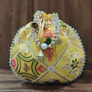 Bolso de mano de seda de estilo bohemio de diseñador étnico, bolso de mano bordado para mujer con forro de algodón y poliéster, decoración de correas - Product Image 1