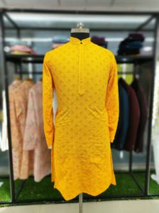 Kurta Formal de Seda Lakhnavi con Bordado para Bodas y Fiestas de Hombres - Product Image 5