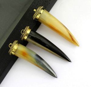 Pendentif animal en laiton intemporel Style ethnique à la mode Motifs uniques Textures célébrant la beauté de la nature Cadeau de mariage donnant - Product Image 6