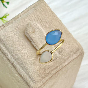 แหวนพลอยโมราสีน้ำเงินรูปลูกแพร์สีรุ้งสองชั้นทำด้วยมือแหวนทองพลอยฝาปิดแบบปรับได้ขายส่ง - Product Image 4