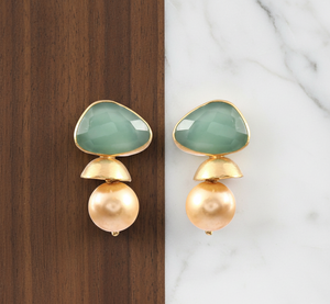 Pendientes Largos de Plata de Ley 925 con Calcedonia Aqua de Forma Aleatoria en Engaste de Bisel Chapado en Oro para Bodas y Fiestas - Product Image 3