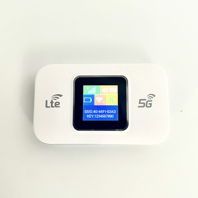 T-elek E5785-PRO 300mbps 4G MIFI Mobile Portable Router Wireless Outdoor Router Screen 3000mAh Battery Pocket Wifi 6 Routers
