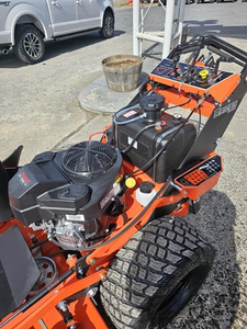เครื่องตัดหญ้าแบบเดินตาม Bad Boy Raider 36 รุ่นปี 2026 ขนาด 18.5 แรงม้า ใบมีด 36 นิ้ว ยี่ห้อ Kawasaki สำหรับงานพาณิชย์  รุ่น bad boy RAIDER 48 มีขายแล้ว - Product Image 2