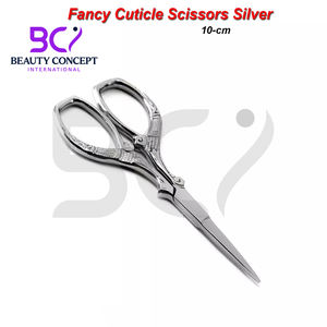 Ensemble de 3 instruments de podologie en acier inoxydable pour l'élimination des ongles des pieds, ciseaux coupe-ongles avec lame courbée pour utilisation sur les doigts - Product Image 3