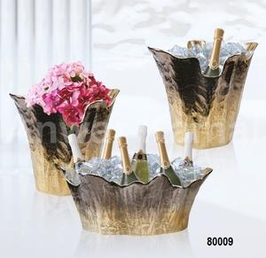 Tazón Regal Crest - Product Image 1