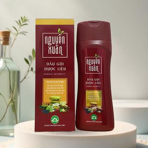 Champú Herbal para Cabello Normal, Anticaída, Nutritivo para el Cuero Cabelludo, Suavizante, para un Cabello Naturalmente Brillante, Uso Diario - Product Image 1