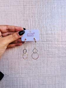 아시아 트렌드 최소 보석 그녀의 우아한 블랙 골드 효과 기하학적 스피너 다이아몬드 크리스탈 비즈 귀걸이 드롭 매달려 스타 진주 - Product Image 3