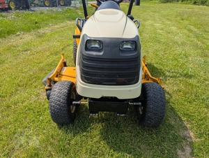Vente en gros de tondeuse autoportée à braquage zéro Cub Cadet XZ6 S 117 pour la coupe de l'herbe - Product Image 2