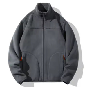 Aislada para una máxima calidez y hecha para una mayor durabilidad, esta chaqueta de invierno ayuda a los hombres a afrontar cada día frío con confianza - Product Image 3