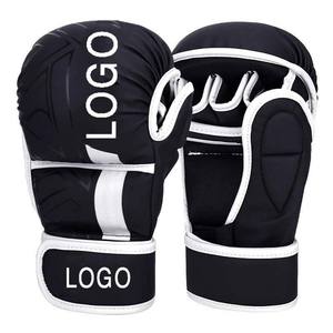 Gants de boxe en cuir véritable, conception personnalisée, votre logo, gants de boxe, gants de frappe, fabriqués par Hanger Impex - Product Image 6