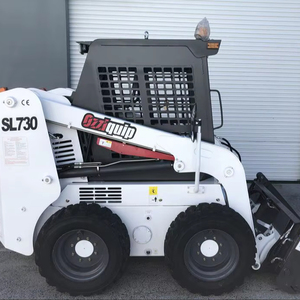 Nouvelle chargeuse compacte Ozziquip avec attelage Bobcat, godet 4 en 1, pelles rétrocaveuses remorquables à vendre - Product Image 1