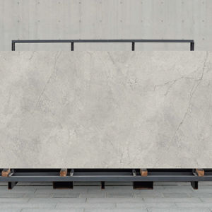 Surfaces de Carrelage en Porcelaine Noir Brillant de Haute Qualité avec des Dimensions de 800x2400mm - Product Image 1