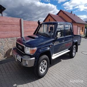 UN PROPRIÉTAIRE UTILISÉ 2019-2023T TOYOTA LAND CRUISER 79DC 4.0P MT 2024 Voiture RHD/LHD PRÊT À LIVRER À LA PORTE à vendre - Product Image 3