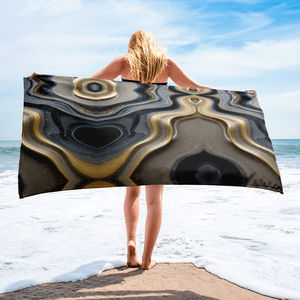 Toalla Promocional con Diseño de Cascada de Vetas Doradas - Product Image 1