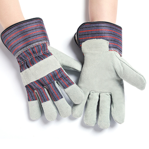 Guantes de trabajo de construcción Industrial de cuero de vaca de 10 pulgadas con empuñaduras de mano Guantes de soldadura de manejo de aparejo de seguridad transpirable - Product Image 1