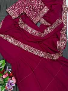 Saree Lehenga à volants en Georgette lourde avec chemisier Bangalore brodé et Georgette Dupatta avec travail en dentelle cousu taille libre - Product Image 5