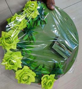 Mariage élégant fait à la main de mode indienne faveurs thali conçu brodé de luxe de mode pour la célébration de haldi mehendi - Product Image 2