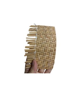 Fauteuil à bascule traditionnel antique avec design pliable, cadre en rotin et rembourrage en mousse pour le mobilier de salon - Product Image 2