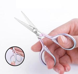 Tijeras para Uñas de Alta Calidad Hechas de Acero Inoxidable en Color Rosa, Tijeras para Cutículas, Tijeras para Uñas de Bebé - Product Image 6