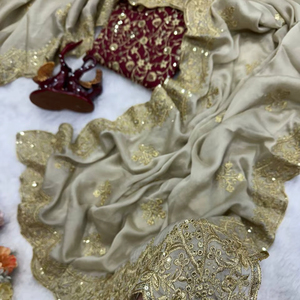 Exclusivo Sari de Seda Rangoli Color Oro Champán con Bordado de Lentejuelas Zari y Pañuelo a juego en Rojo Intenso, Diseño Bollywood, Largo hasta el Suelo, Ideal para Fiestas - Product Image 1