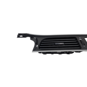 Grille d'aération centrale Renault Kadjar Série 687508997R (15>) - Product Image 4