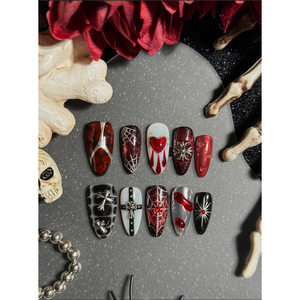 Faux ongles Crimson Cross - Design élégant et stylé - Product Image 4