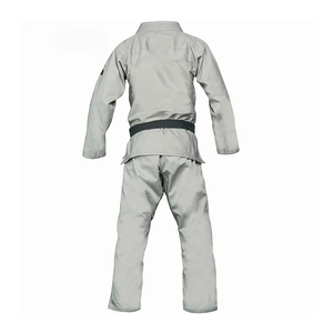 Kimono de BJJ gris 100% coton, coupe classique, pour hommes adultes, vêtements d'arts martiaux durables - Product Image 6