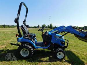 2025 LS MT125 tracteur à roues utilisé 100HP et 25HP industries agricoles avec composants de base moteur moteur pompe boîte de vitesses - Product Image 3