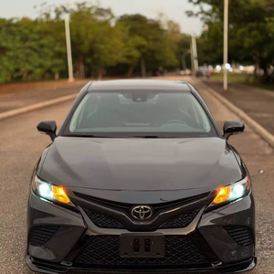 Toyota Camry TRD 2023 Usado en Excelentes Condiciones - Product Image 1