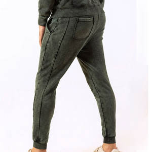 Conjuntos Deportivos Casuales Unisex de Invierno 2025, Lavado Ácido, Transpirables, de Alta Calidad, con Logotipo de Diseño Personalizado, 100% Poliéster - Product Image 6