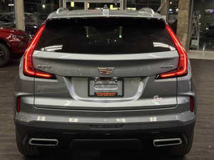Cadillac XT4 Premium Luxury d'occasion 2024 - Product Image 6