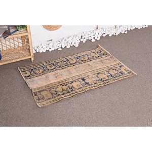 Alfombra de lana Vintage de 2,5x3,7 pies, diseño rectangular de retazos beige y negro, hecha a mano con respaldo de látex para dormitorio o sala de estar - Product Image 2