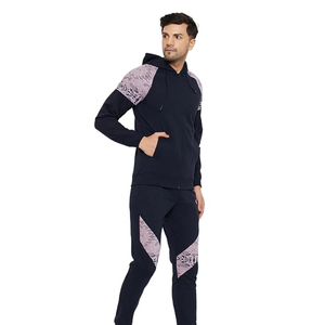 Conjunto Deportivo para Hombre, Cómodo, Transpirable, Nuevo, Tejido de Alta Calidad, Diseño Personalizado, Ropa Deportiva Moderna - Product Image 5