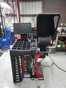 En stock : Outil d'alignement de roues 3D, équilibreuse de roues Hunter économique pour atelier de pneus - Product Image 4