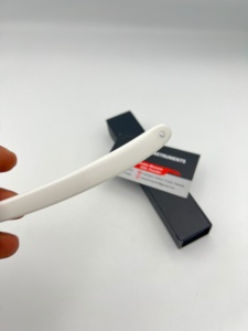 Rasoir à raser personnalisé avec logo, manche en plastique léger, couleur blanche, rasoirs turcs à lame traversante pour le soin du visage des hommes - Product Image 3