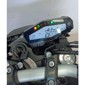 Motos sportives MT-09 haute performance pour les amateurs d'aventure - Product Image 3