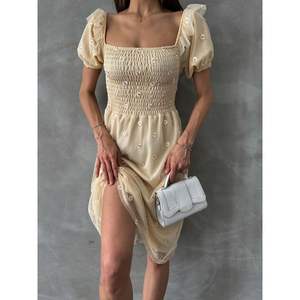 Vestidos Casuales Topshow - Vestido con Cuello Barco y Adornos de Piedras, Producto al por Mayor - Product Image 1