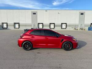 UTILISÉ LHD/RHD 2023 T O Y O T A GR COROLLA CIRCUIT EDITION - Product Image 5