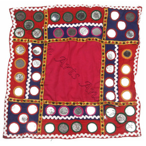 Patch brodé à la main multicolore ethnique de Kutch avec miroirs, fournitures de couture de Kutch, miroir indien, broderie à la main de Kutch - Product Image 5